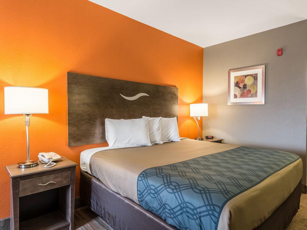 Econo Lodge Forrest City I-40 Buitenkant foto