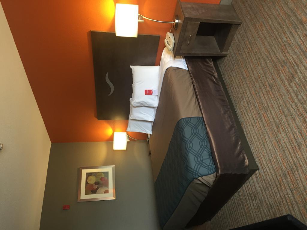 Econo Lodge Forrest City I-40 Buitenkant foto